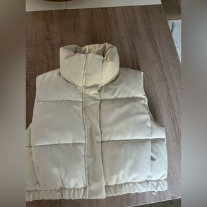 Zara Off-White Puffer Vest